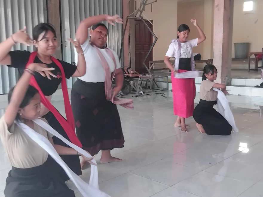 SANGGAR TARI DAMAR ALIT BANJAR GEROKGAK GEDE