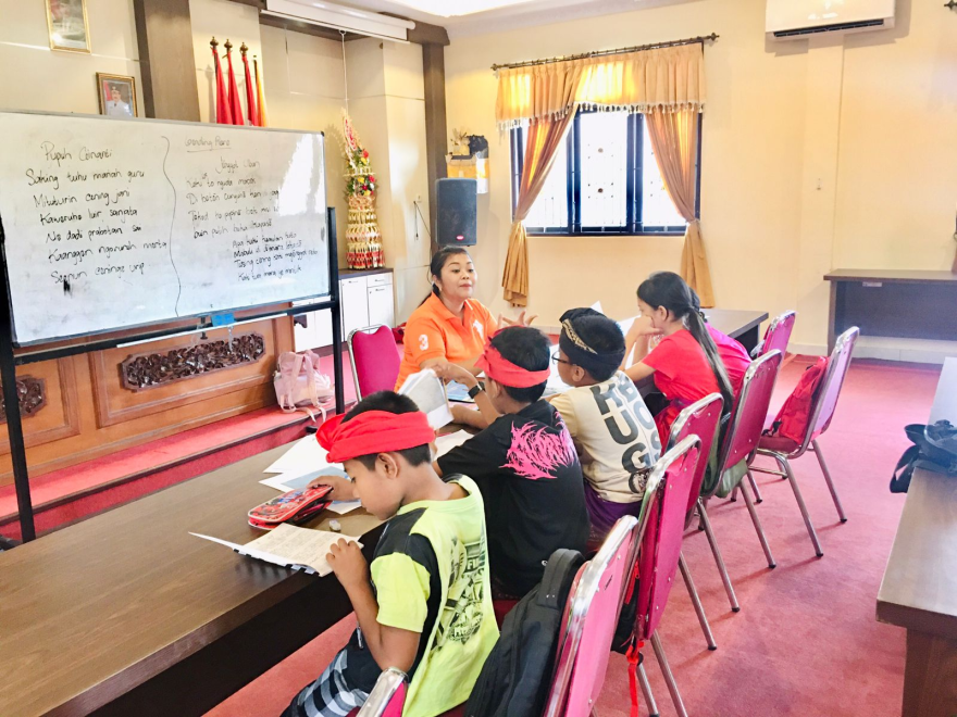 SANGGAR BHS BALI WIDYA GRAPANA KHUSUS KELAS V DAN VI SD