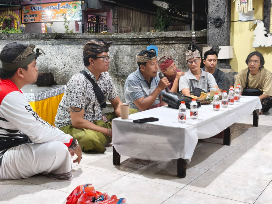 KUNJUNGAN BAPAK PERBEKEL KE MASING-MASING BANJAR DINAS