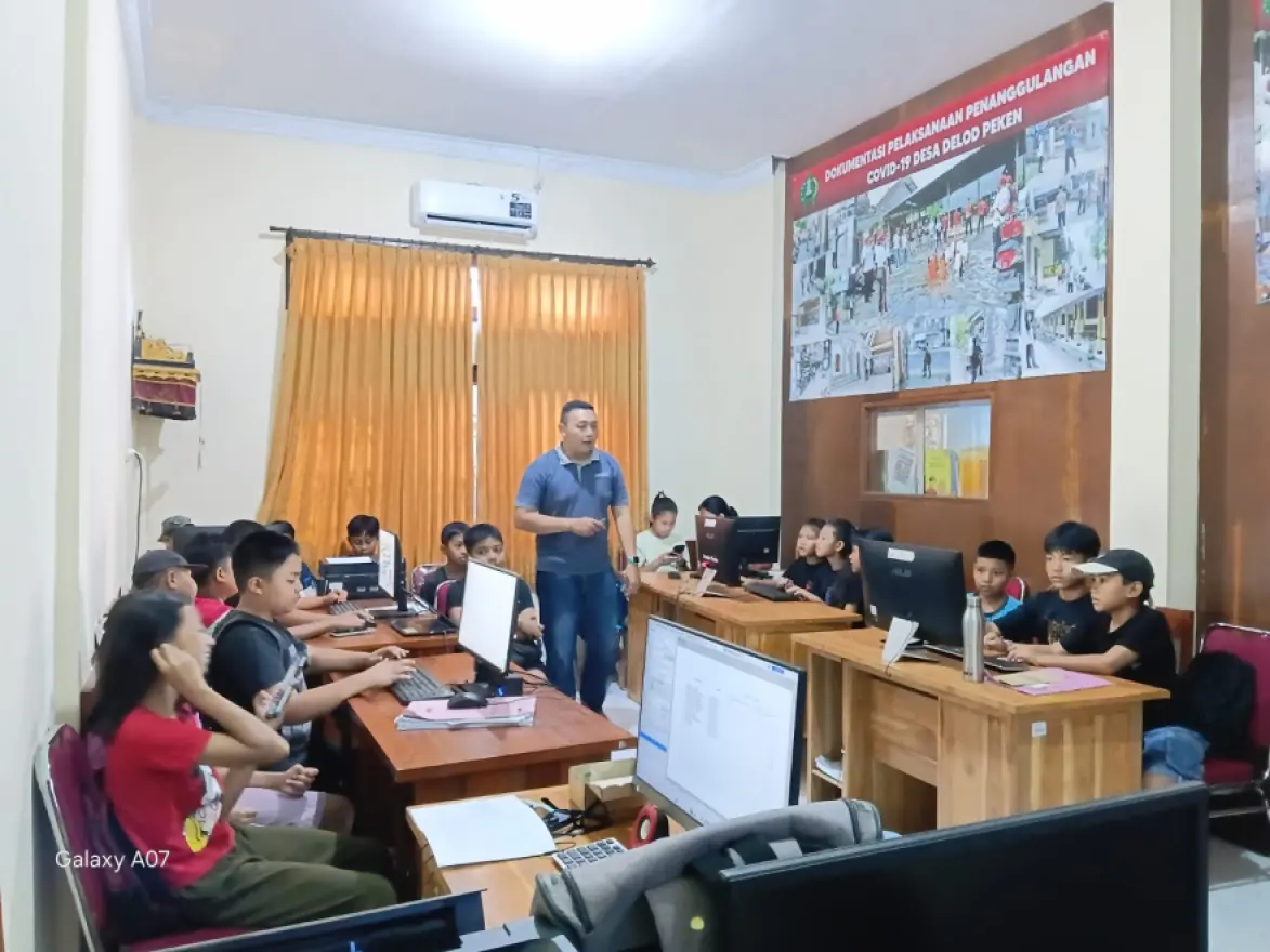 KEGIATAN SANGGAR BELAJAR KOMPUTER