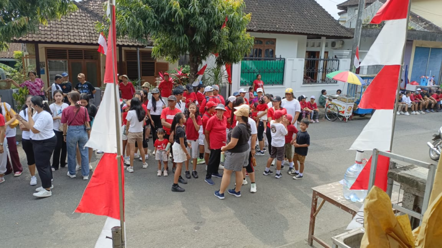 PERNIK-PERNIK PERAYAAN HUT RI KE 80 DI MASING-MASING BANJAR DINAS